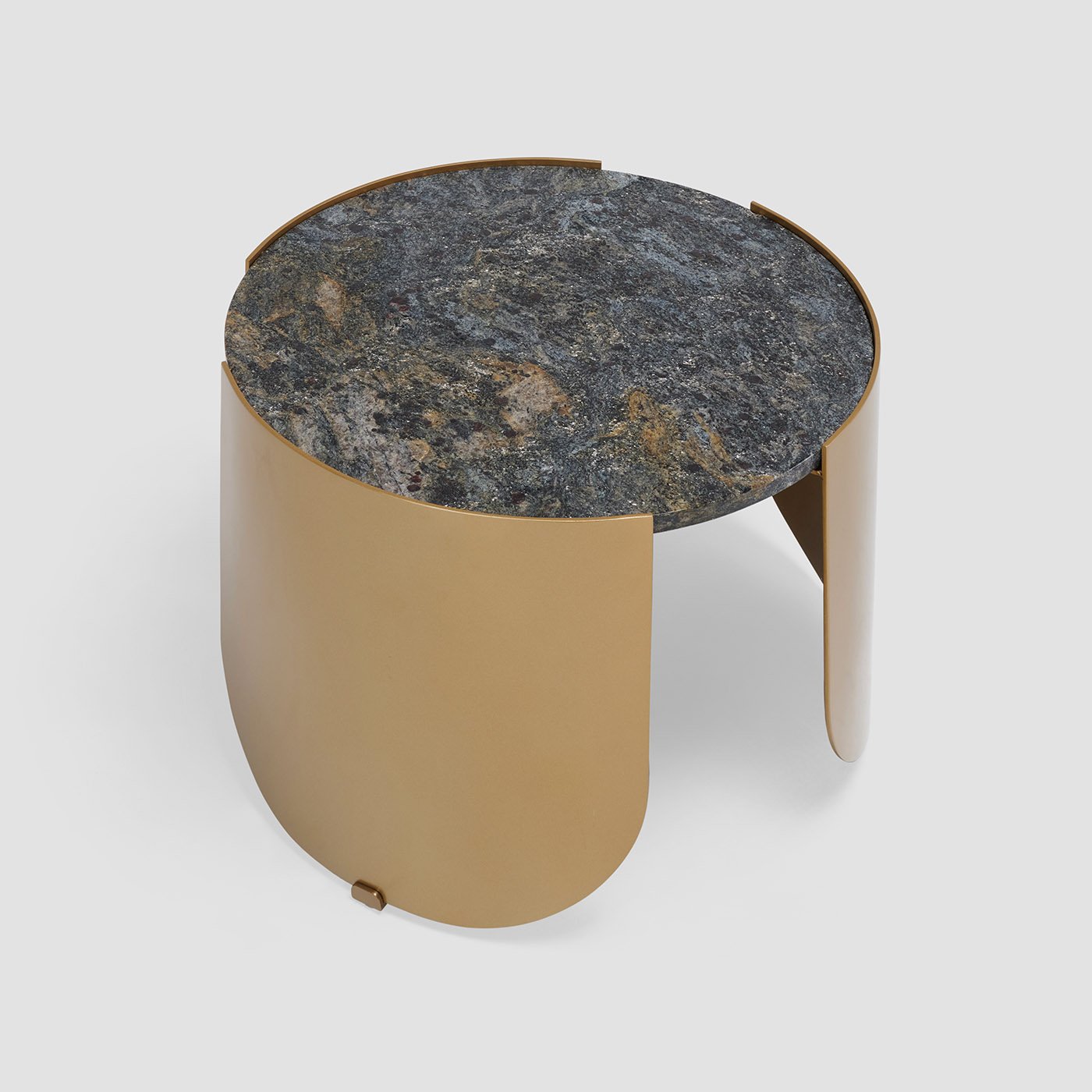Trono - Image 2