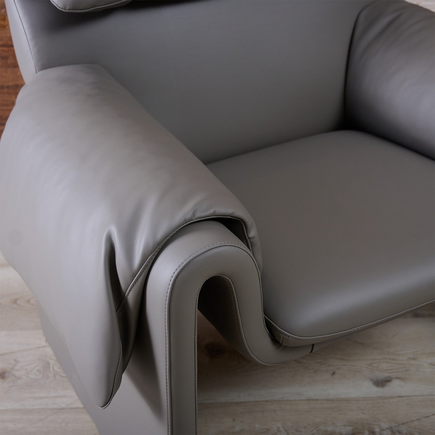 Nicollette - Image 3